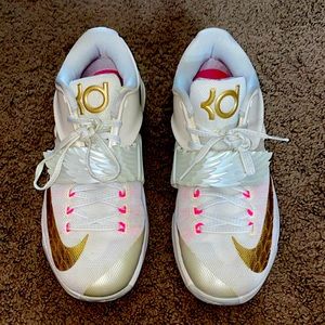 Basketball Shoes KD’s